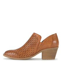 Slaine Ankle Bootie Cognac - Women