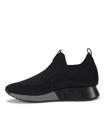Pringer Slip On Sneaker Black - Women