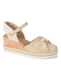 Arabelle Closed Toe Wedge Sandal Light Gold - Women
