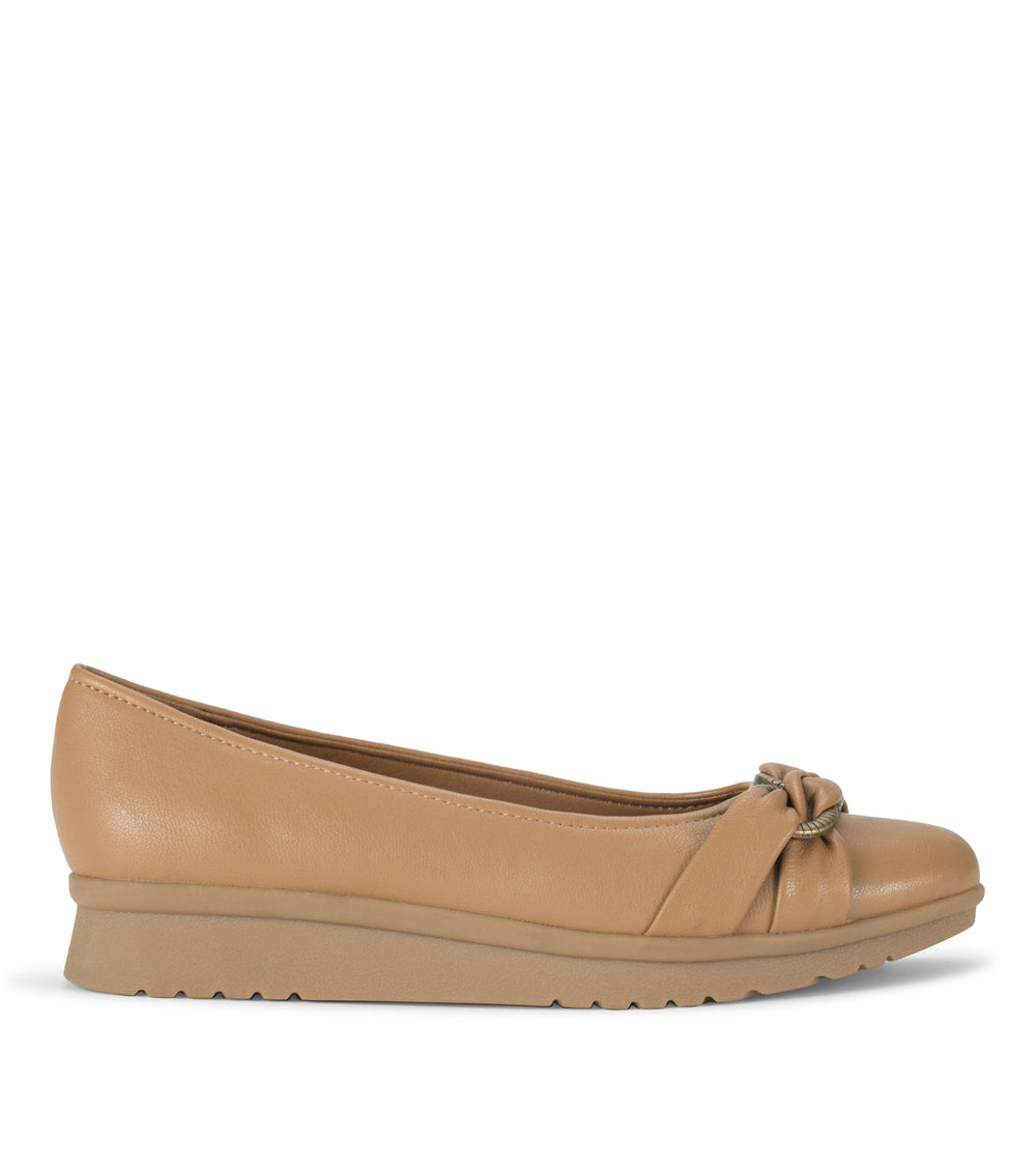 Aurora Flat Cognac - Women