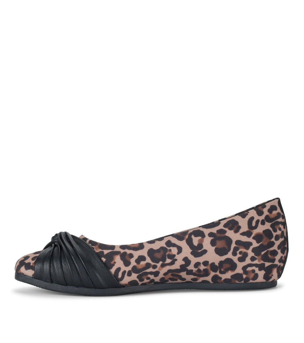 Chainey Casual Flat Brown Multi - Women