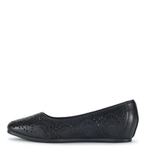 Chika Casual Flat Black - Women