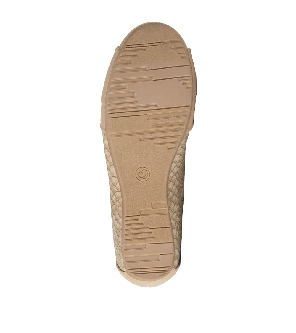 Mabely Flat Camel - Women
