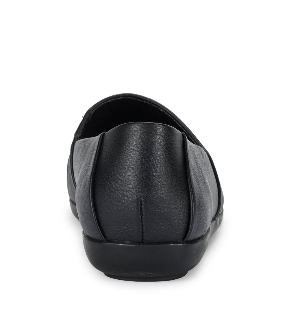Piper Slip On Black - Women