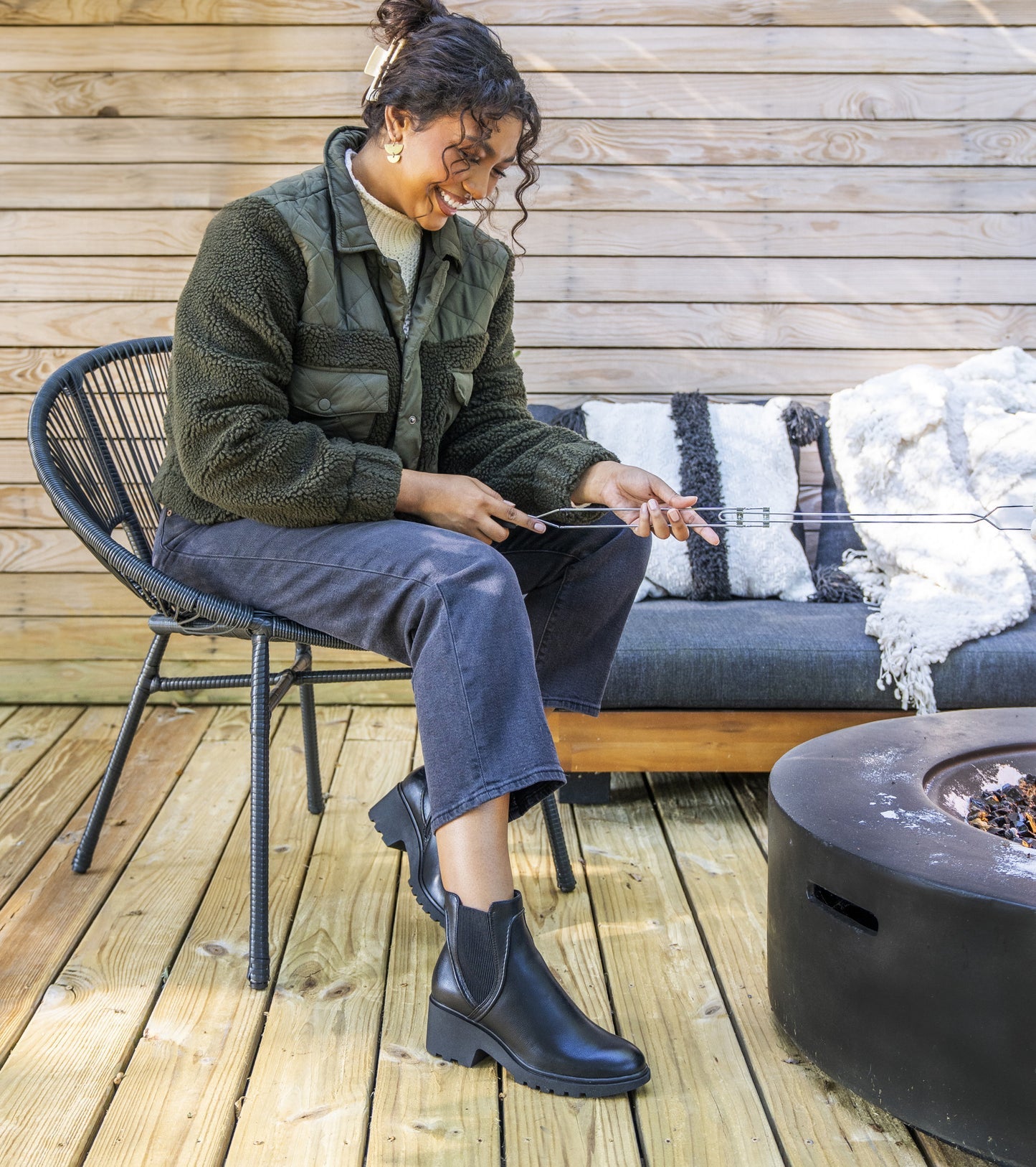 Draya Chelsea Boot Black - Women