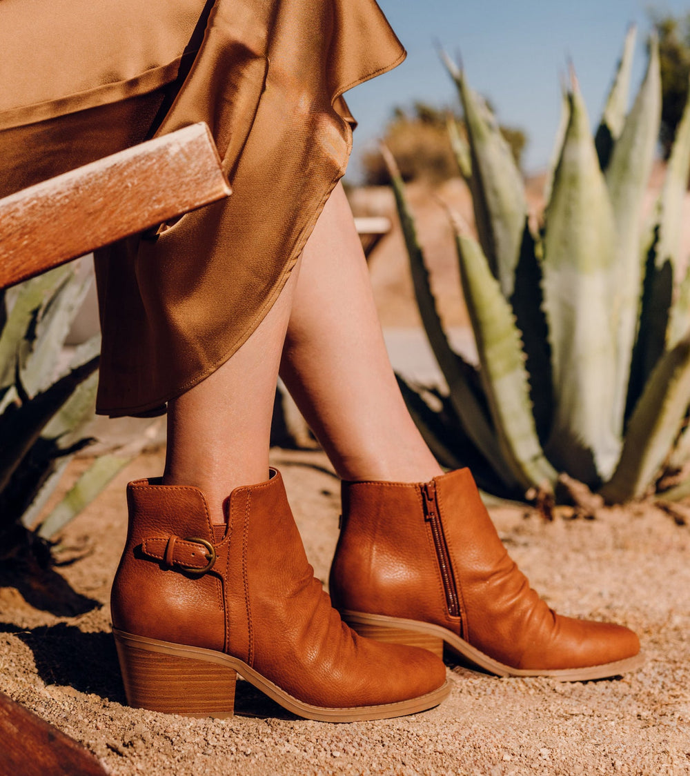 Linnea Block Heel Bootie Light Rust - Women