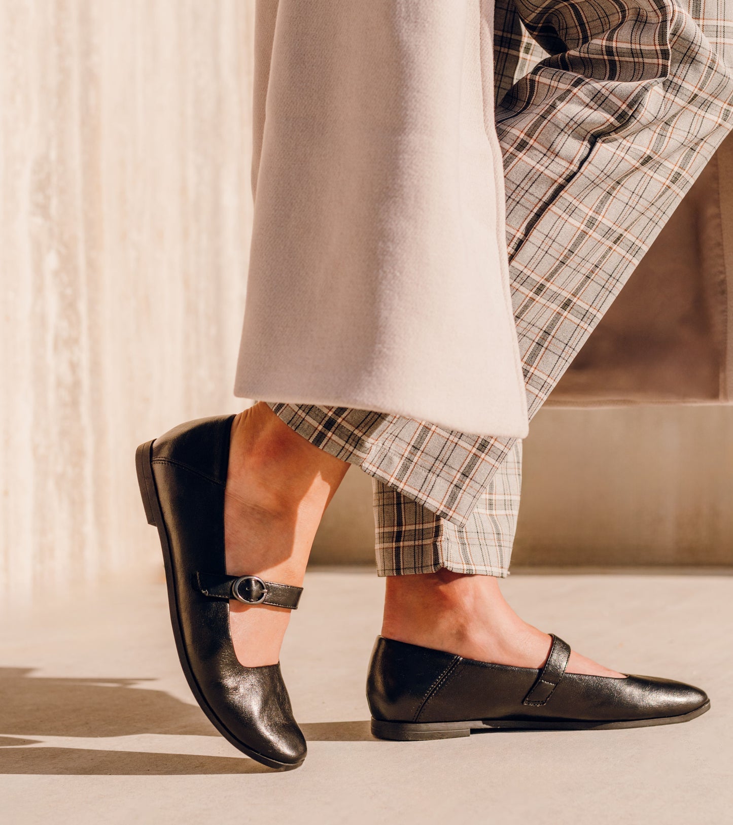 Teagan Mary Jane Flat Black - Women