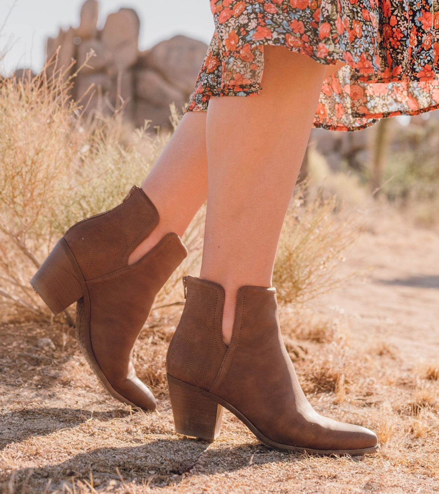 Yara Block Heel Bootie Coffee - Women