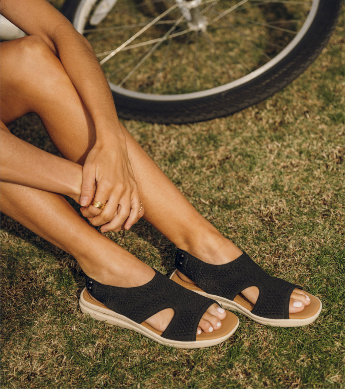 Duffy Slip On Sandal Black - Women